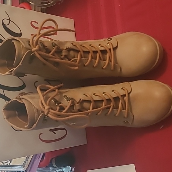 Guess boots 3 inch heels - Picture 1 of 7